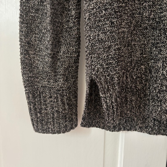 Eileen Fisher System Marled Black Taupe VNeck 100% Linen Sweater Size Small Knit - Picture 10 of 10